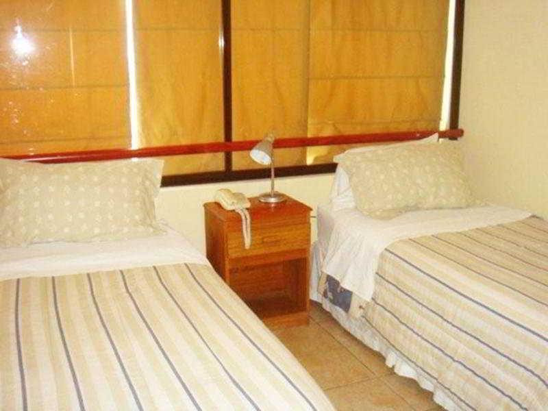 Apart Hotel Condell Икике Экстерьер фото